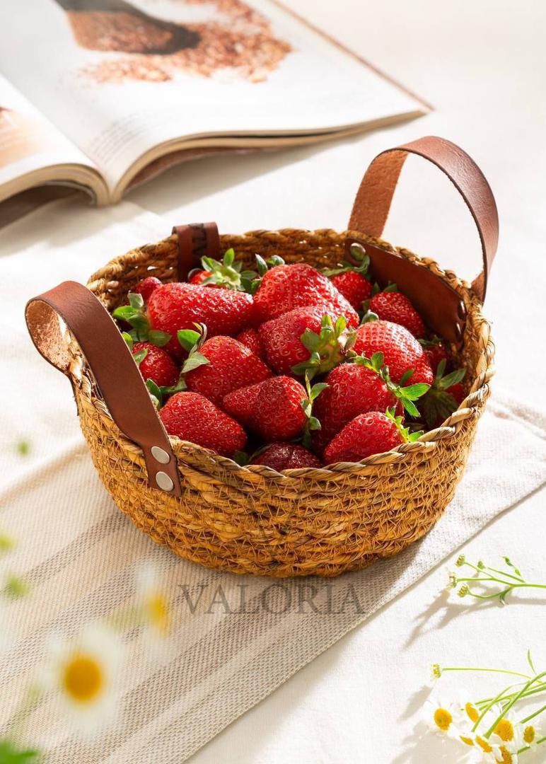 سبد حصیری دسته چرمی 16 سانت