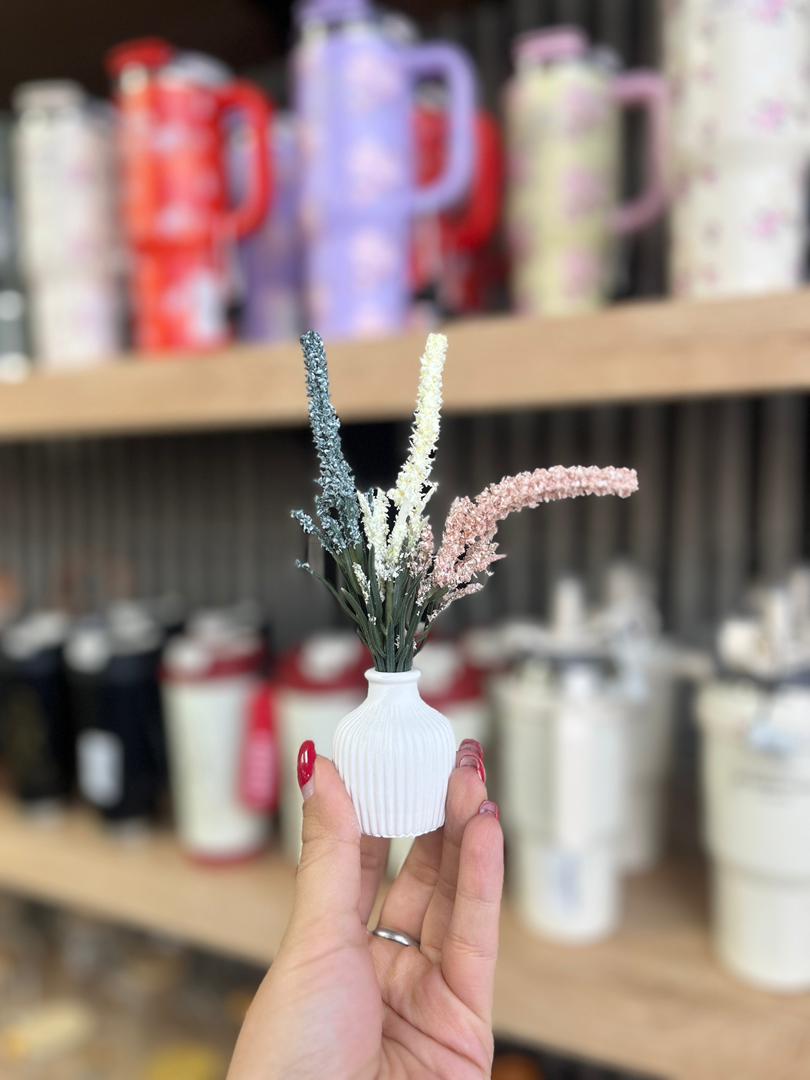 گل مینیاتوری 